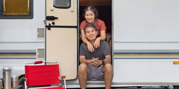 Downsizing to an RV Full-Time: Pros and Cons